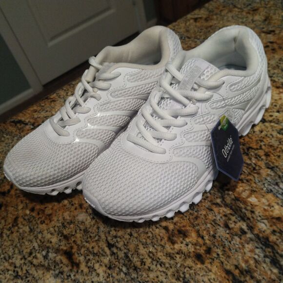 K-Swiss Tubes Comfort 200 Running Shoes 97112101 White Women's Size 5 NEW - Picture 1 of 14